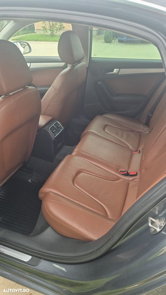 Audi A4 Limuzina 2.0 TDI B8 - 8