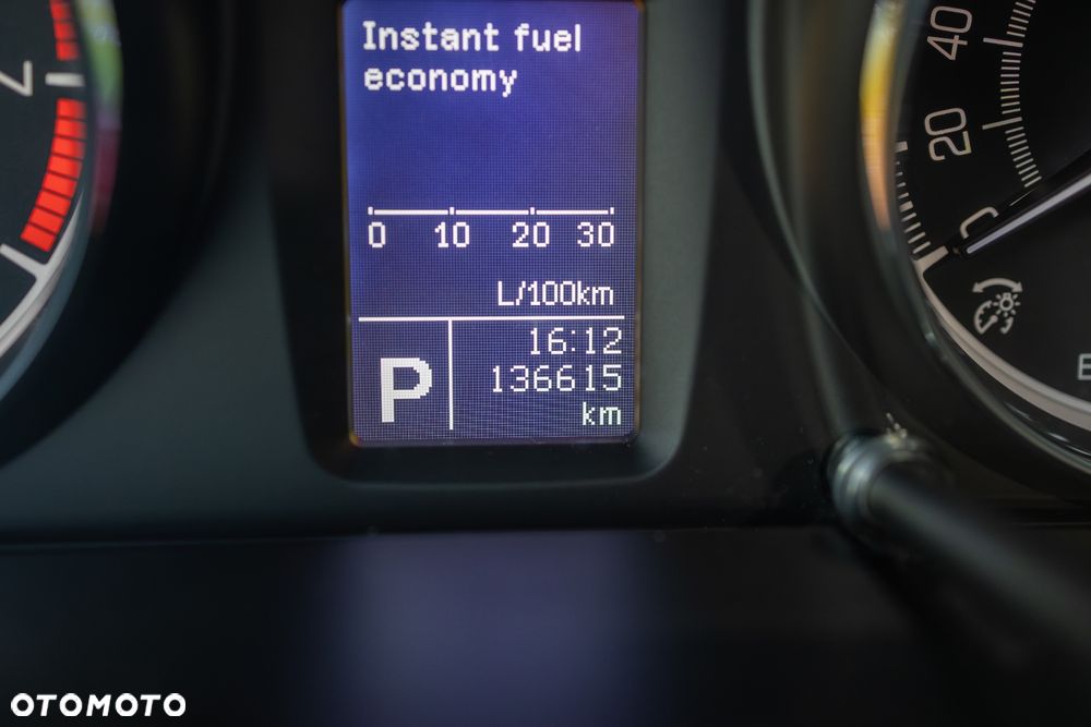 Suzuki Kizashi 2.4 Sport 4WD CVT - 10