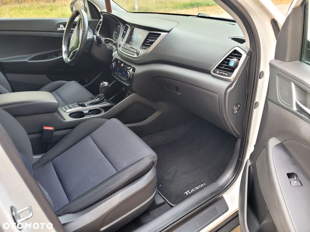 Hyundai Tucson 1.7 CRDI BlueDrive Classic 2WD DCT - 10