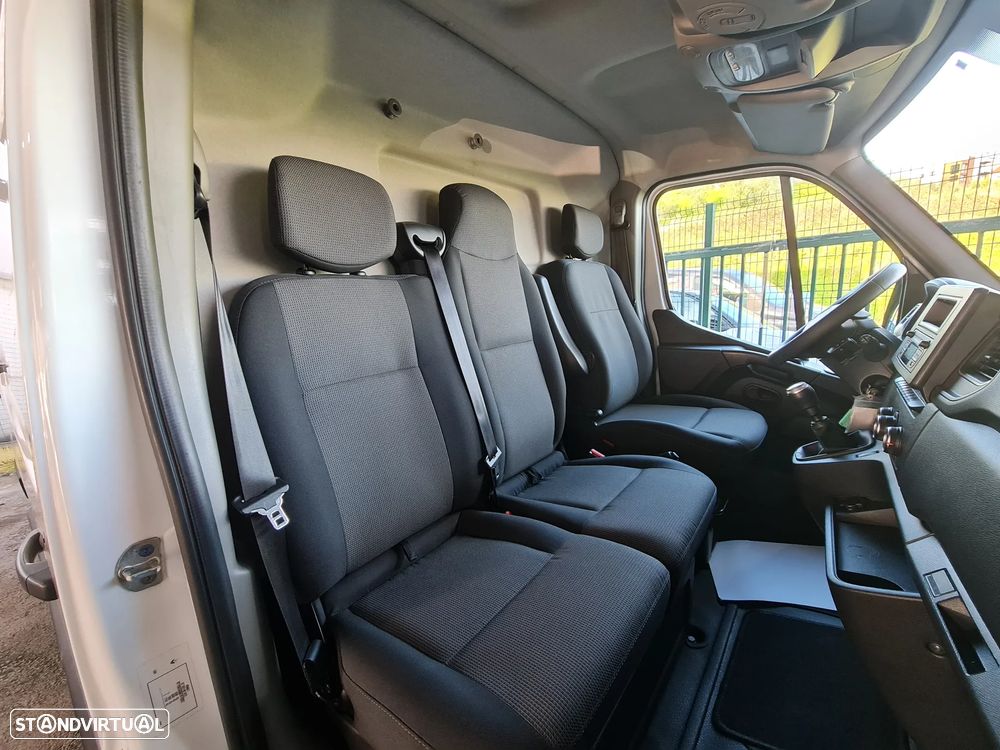 Renault Master 2.3Dci L2H2 135CV *Ac/ Sensores/ c/ IVA - 12