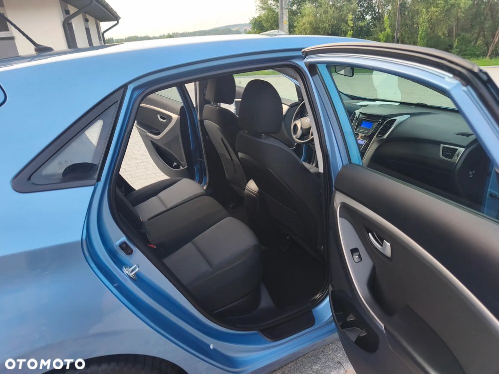 Hyundai i30 - 11