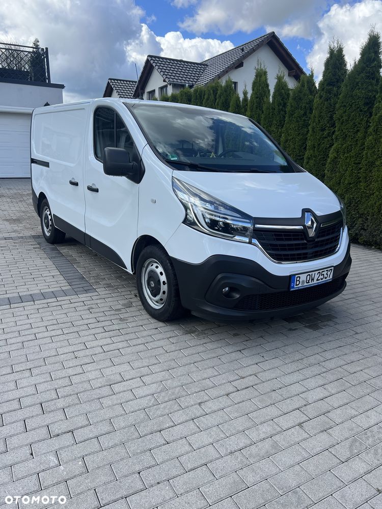 Renault Trafic - 2