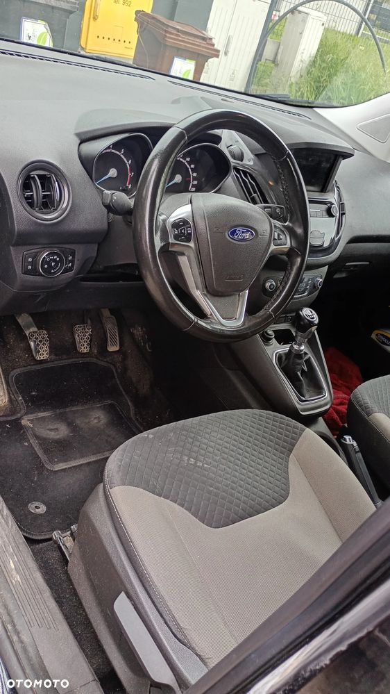 Ford Tourneo Courier 1.0 EcoBoost Titanium - 10