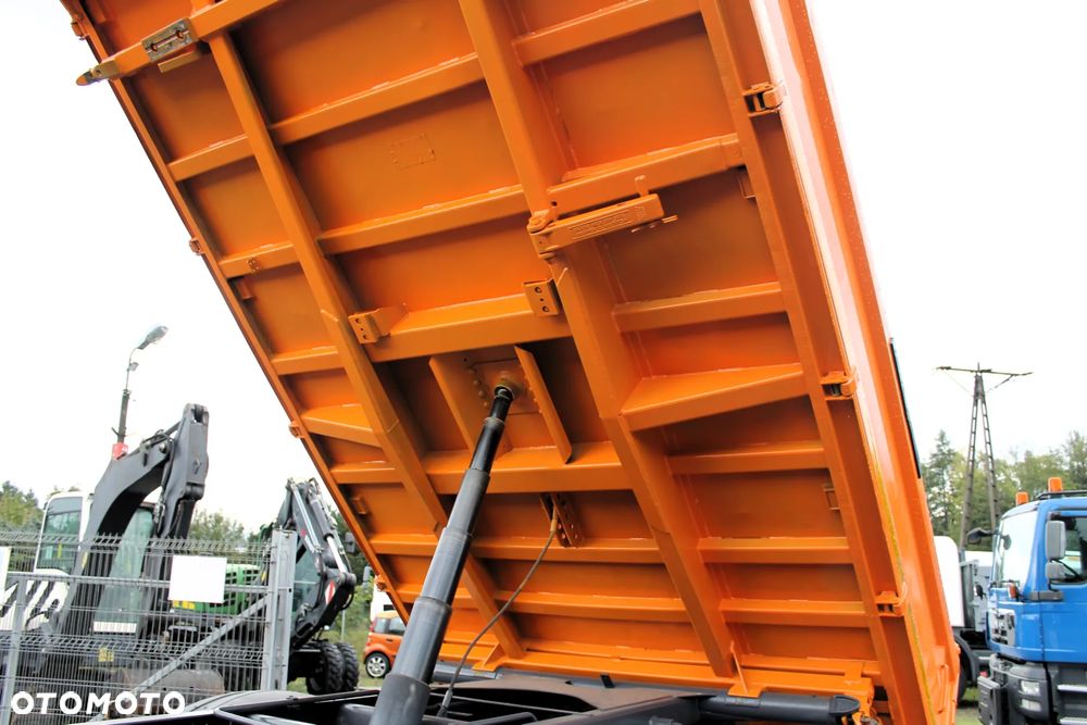 MAN 18.280 TGM 4x4 czołownica hydraulika - 25