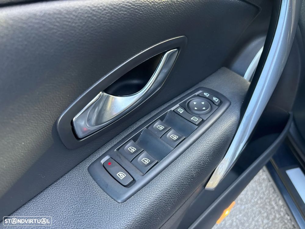 Renault Mégane 1.5 dCi GT Line EDC - 13