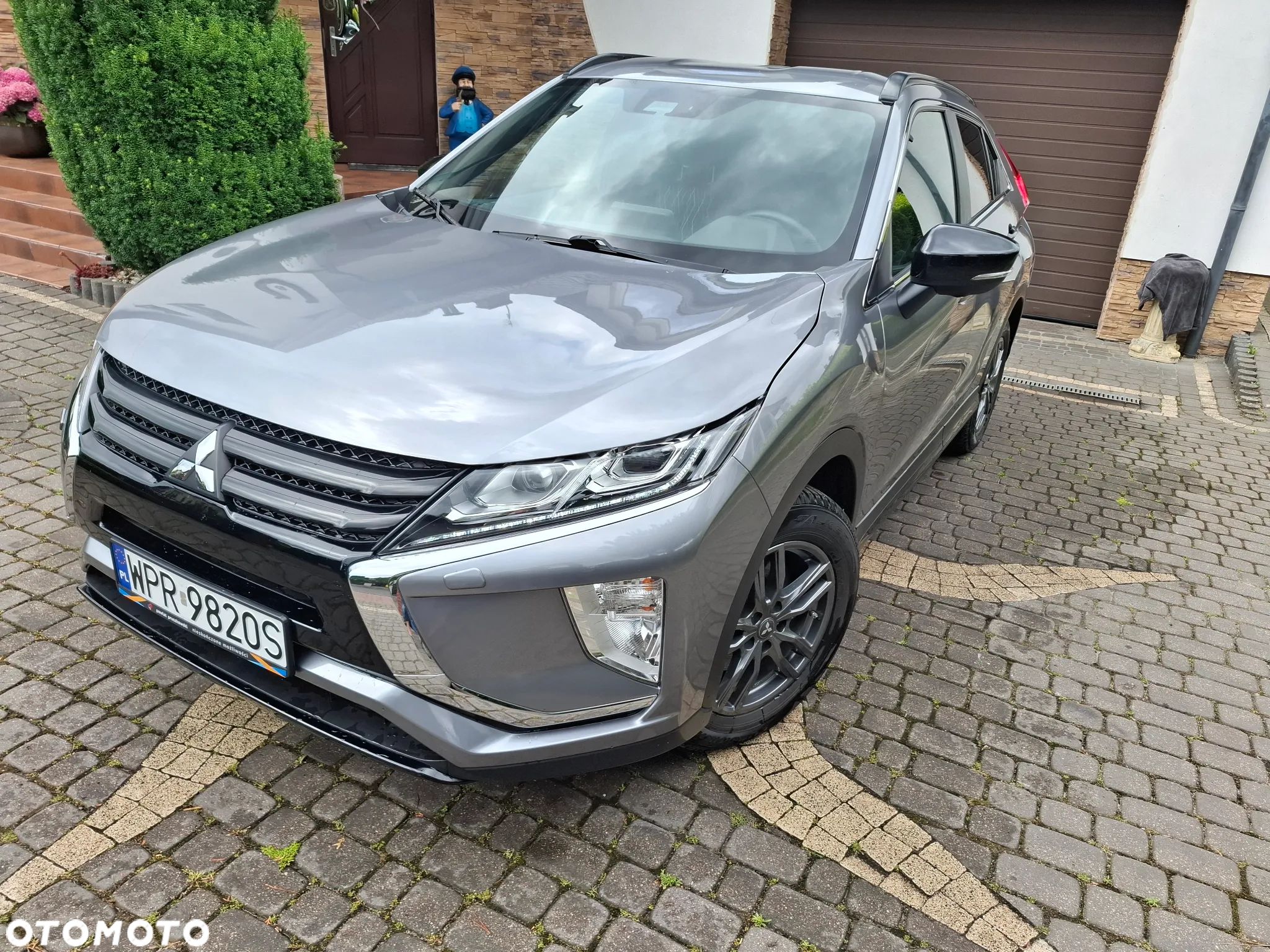 Mitsubishi Eclipse Cross - 1