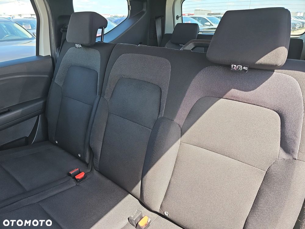 Dacia Jogger 1.0 TCe Essential 7os - 12