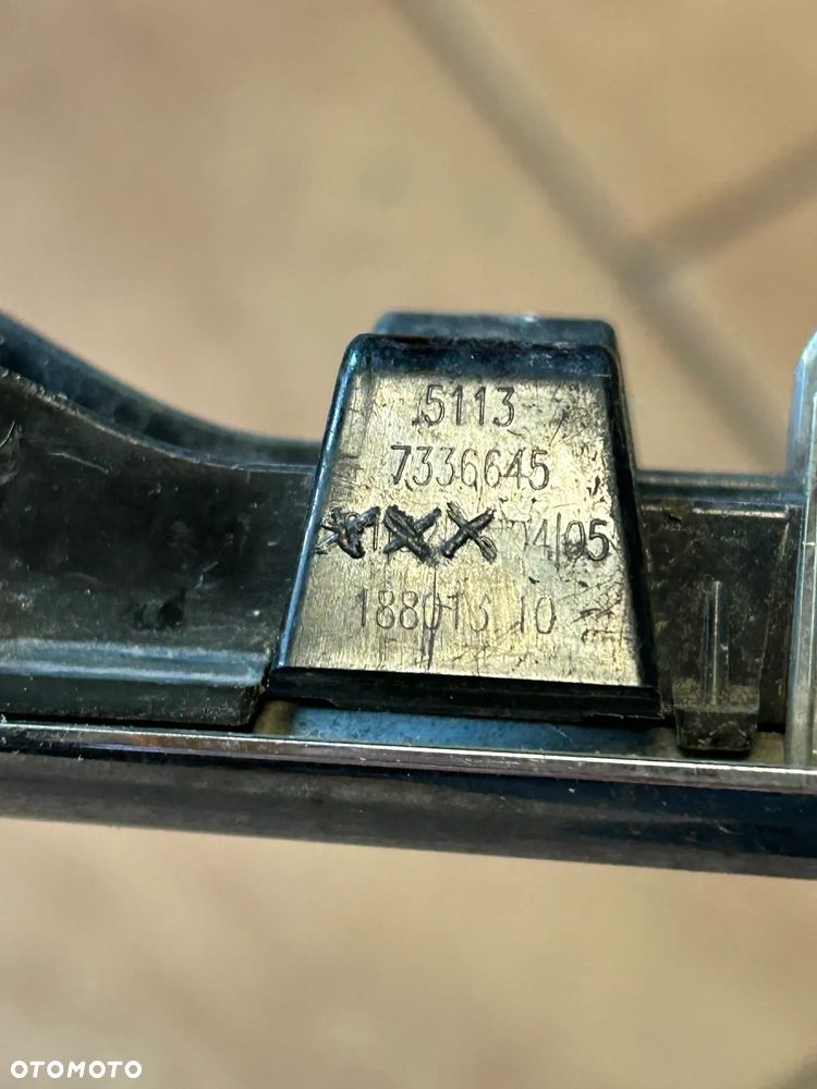 LEWY DEKOR LISTWA NA BŁOTNIK BŁOTNIKA LEWEGO BMW F10 F11 LIFT LCI 7336645 - 3