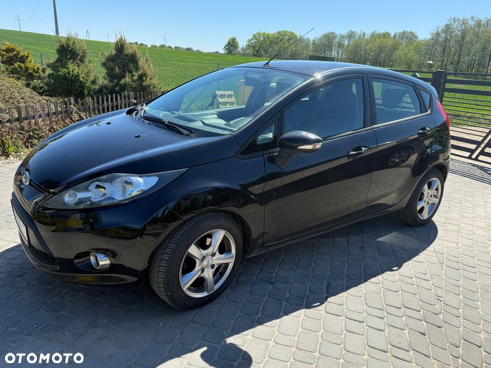 Ford Fiesta 1.25 Champions Edition - 2