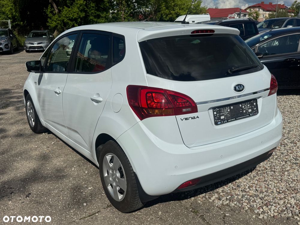 Kia Venga 1.4 CVVT Vision - 4
