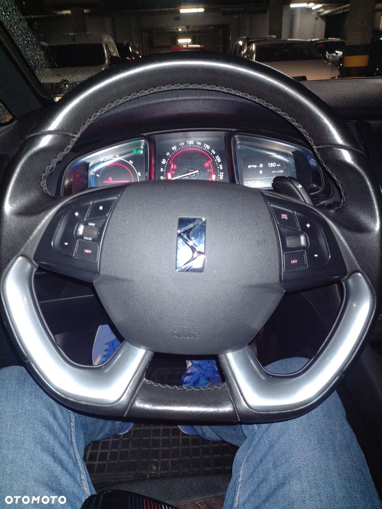 Citroën DS5 2.0 HDi Hybrid4 SoChic MCP - 9