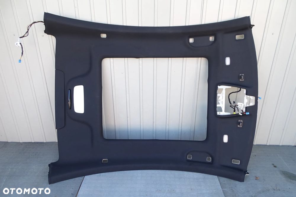 Mercedes E Klasa W207 Podsufitka Panorama czarna 2076900250