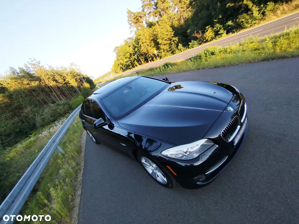 BMW Seria 5 528i - 6