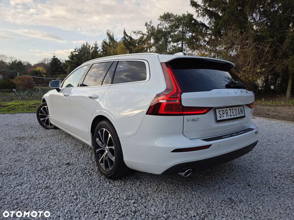 Volvo V60 B4 D Geartronic Momentum Pro - 27