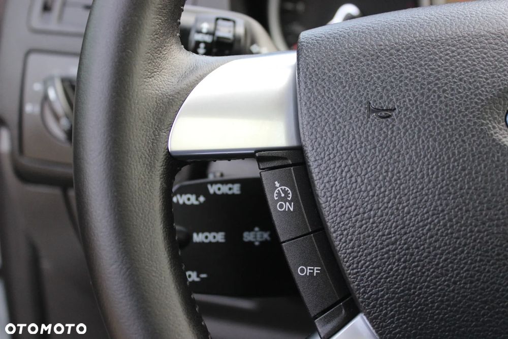 Ford Kuga 2.0 TDCi 4x4 Titanium - 33