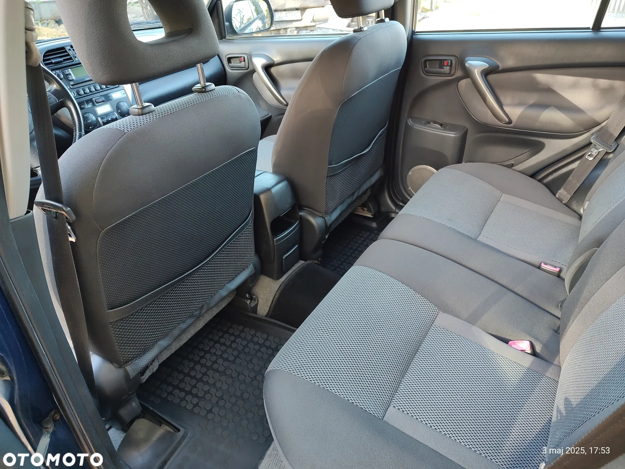 Toyota RAV4 2.0 VVT-i 4x4 - 7