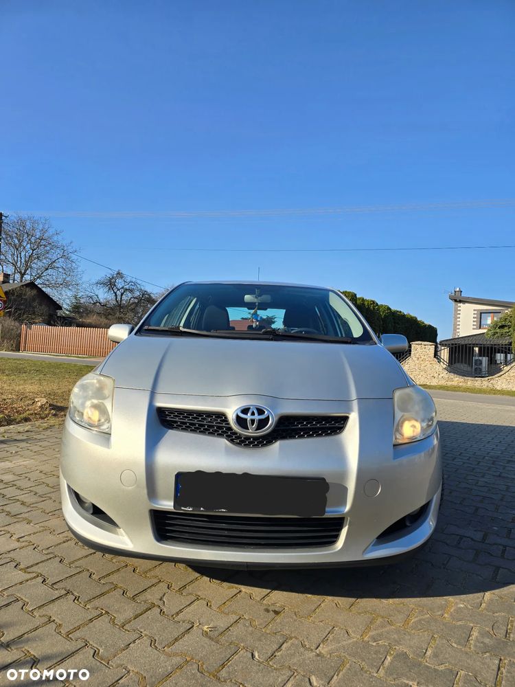 Toyota Auris 2.0 D-4D 2010 - 10