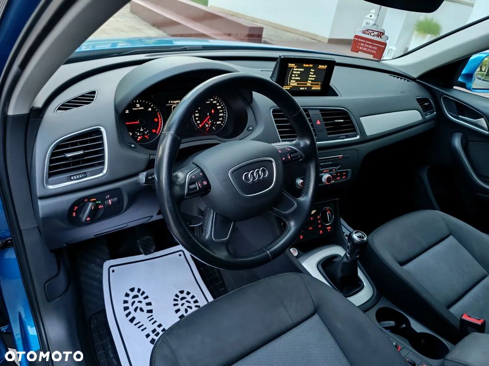 Audi Q3 2.0 TDI Design - 27