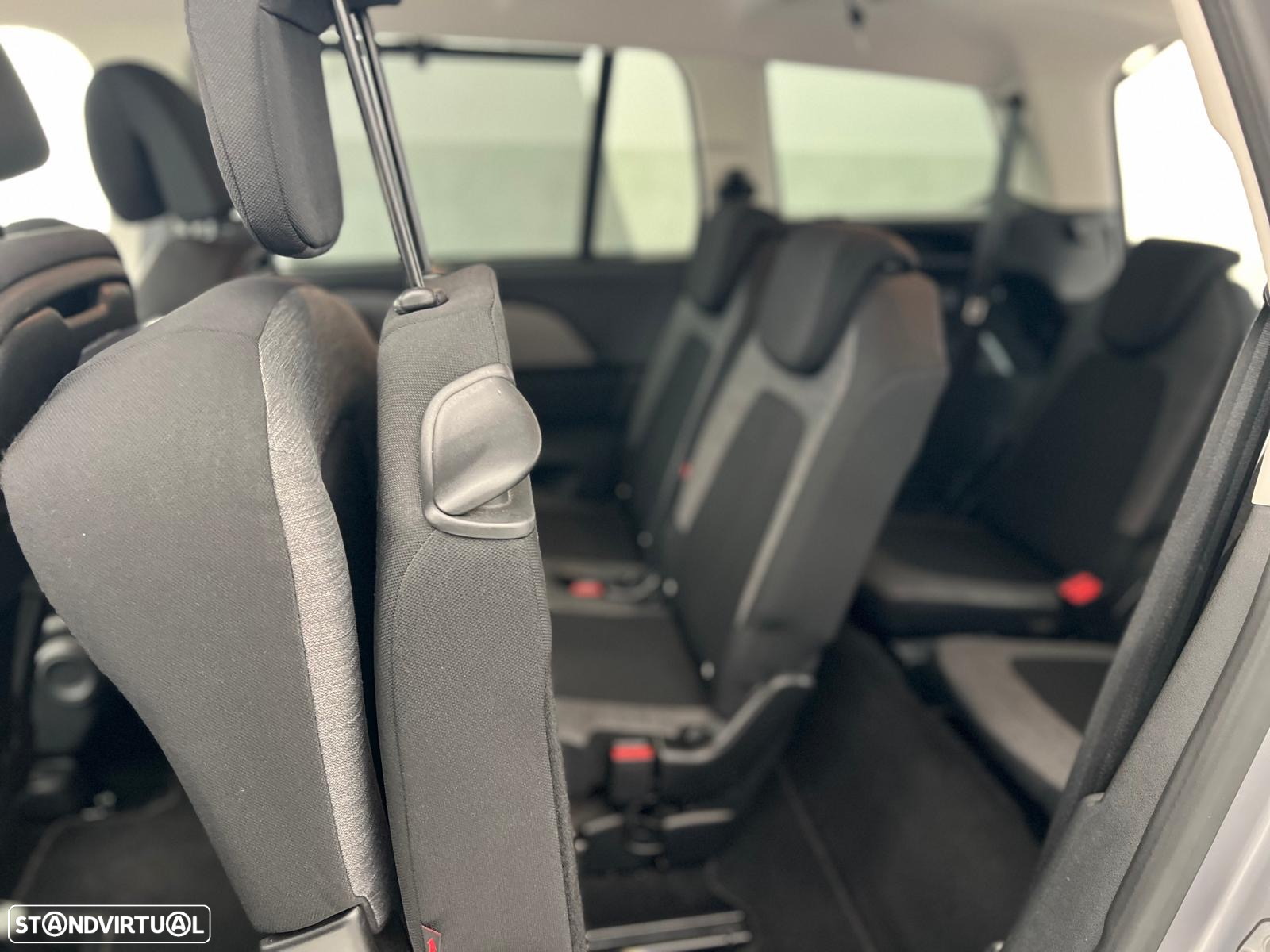 Citroën C4 Grand Picasso 1.6 BlueHDi Intensive EAT6 J17 - 28