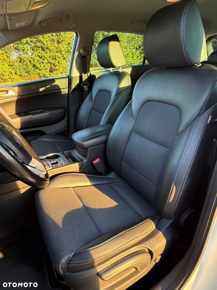 Kia Sportage 1.6 T-GDI L Business Line Plus 4WD DCT - 29
