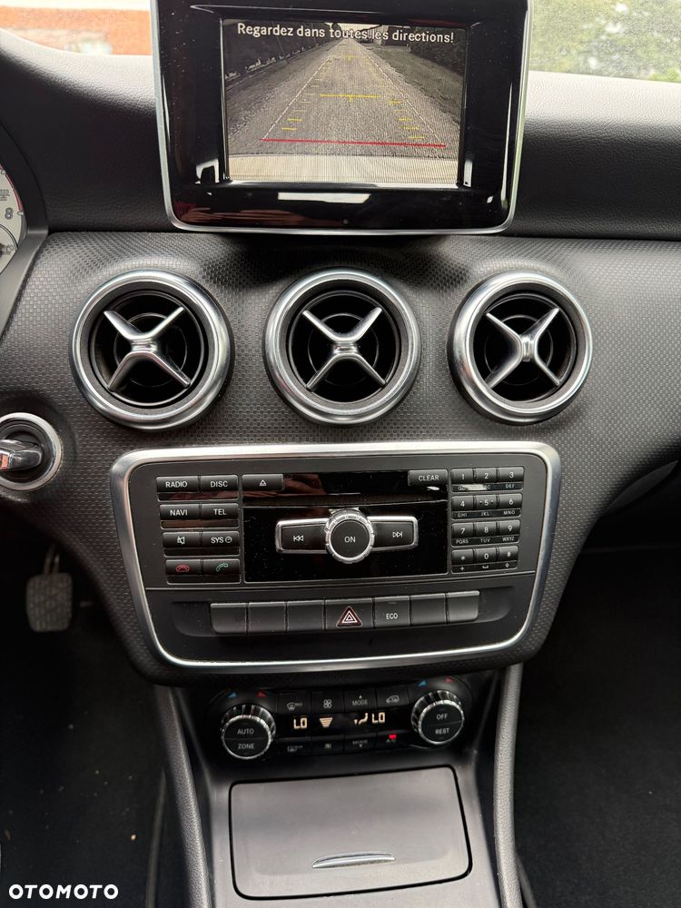 Mercedes-Benz Klasa A 180 BlueEfficiency Edition - 10