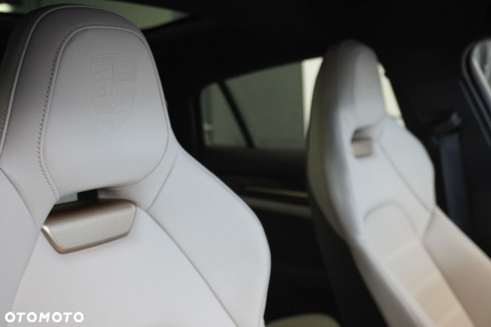 Porsche Panamera - 14