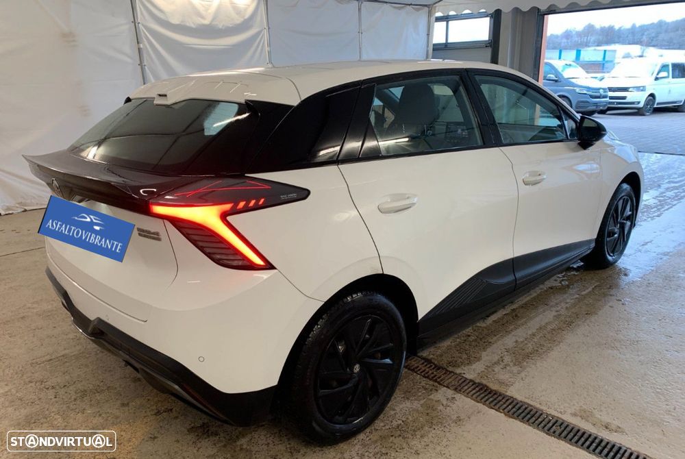 MG MG4 4 Standard - 3