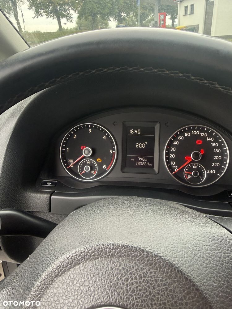 Volkswagen Golf Plus 2.0 TDI Highline - 14
