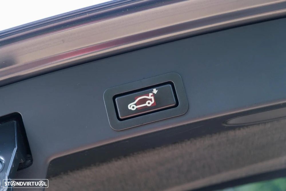 BMW 520 d Executive - 24