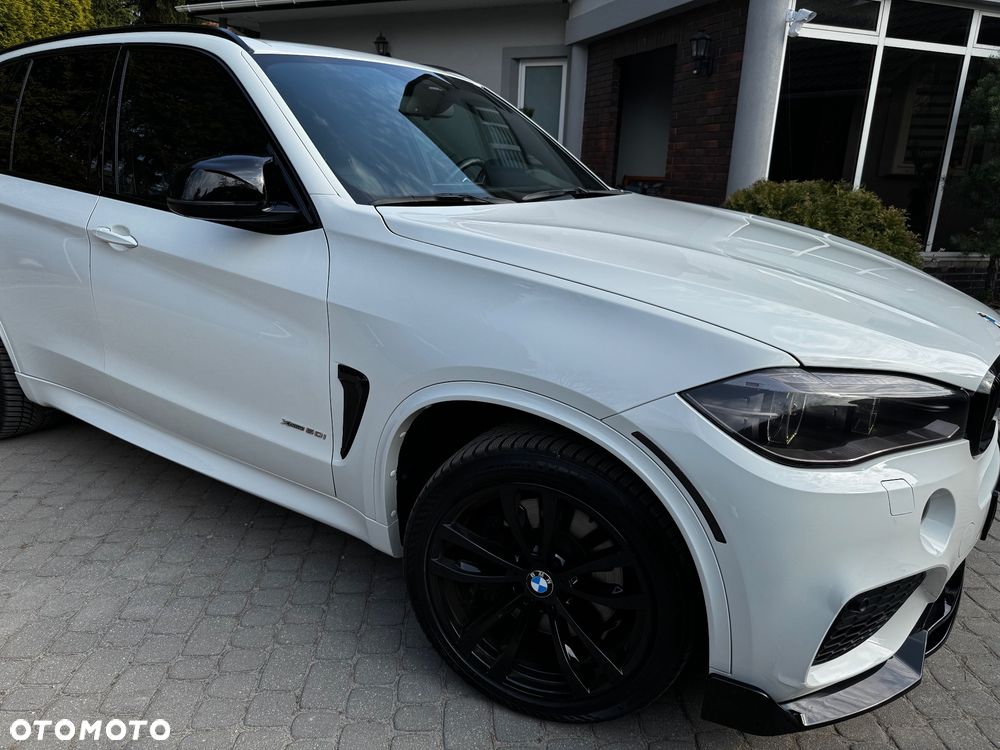 BMW X5 xDrive50i Sport-Aut - 5