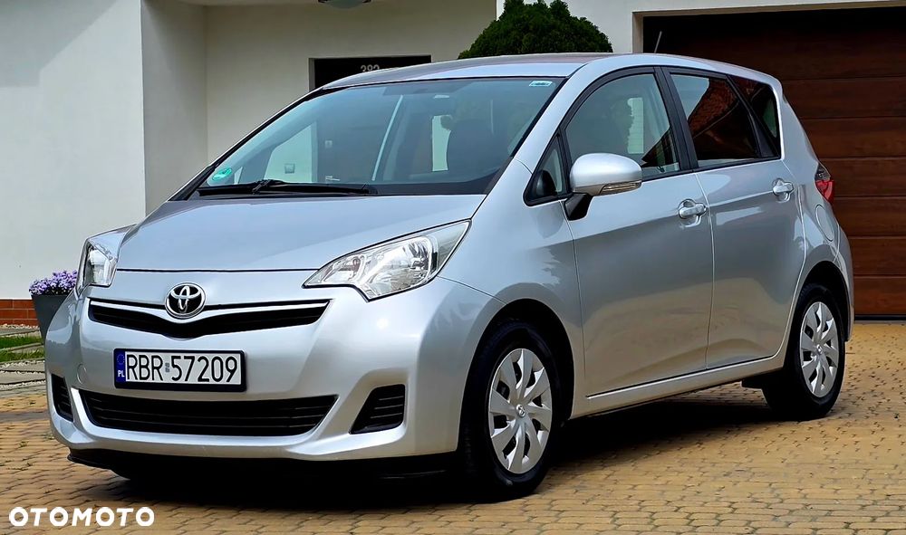 Toyota Verso S - 3