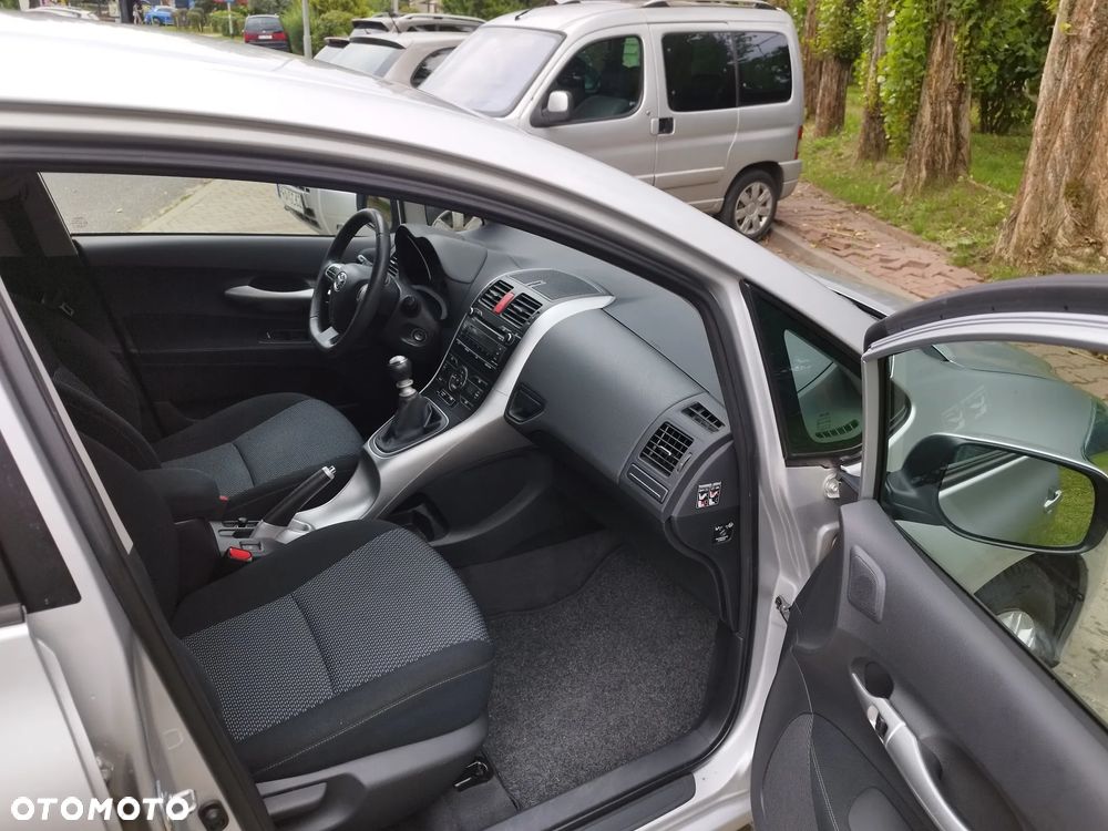 Toyota Auris 1.33 VVT-i Terra - 20
