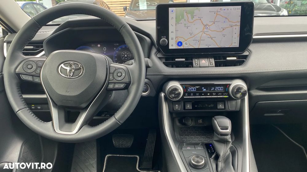 TOYOTA RAV4 2025 — imagine 9
