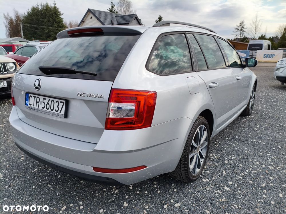 Skoda Octavia 1.6 TDI DSG Soleil - 11