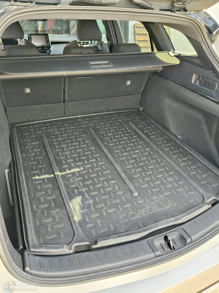 Toyota Corolla Touring Sports - 9