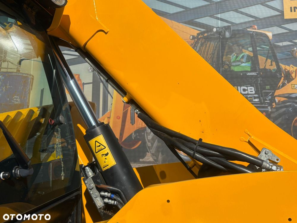 JCB 531-70 Industrial - 28