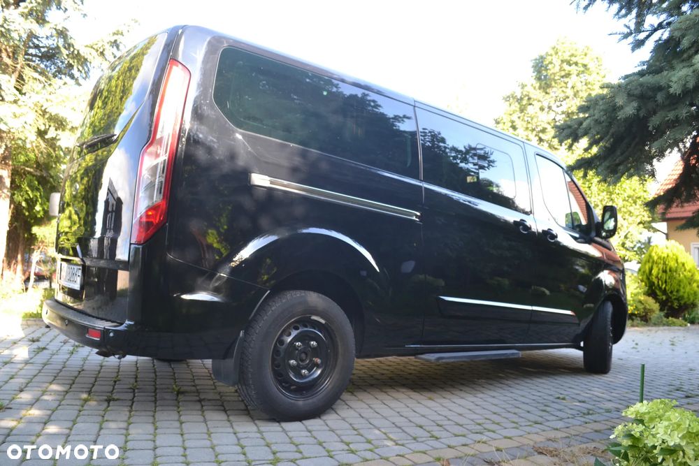 Ford Tourneo Custom 320 L2H1 VA Shuttle Titanium X - 4