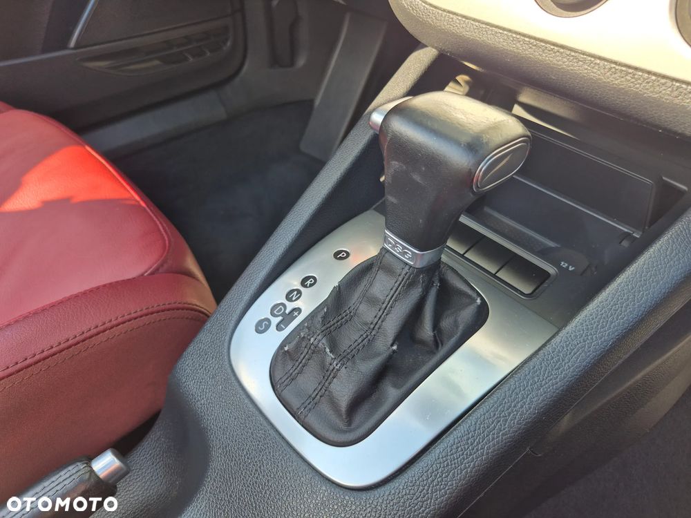 Volkswagen Eos - 24