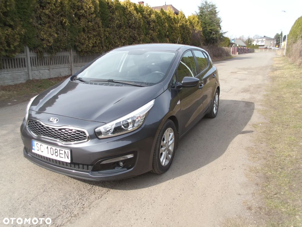 Kia Ceed - 2