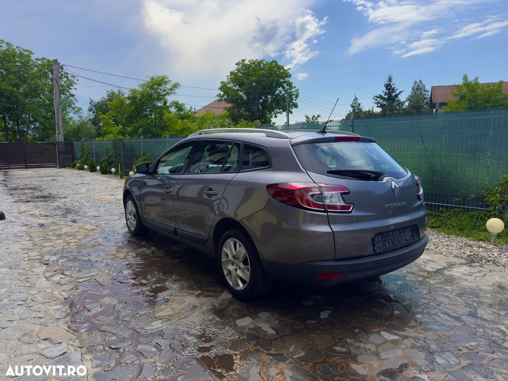 Renault Megane - 5