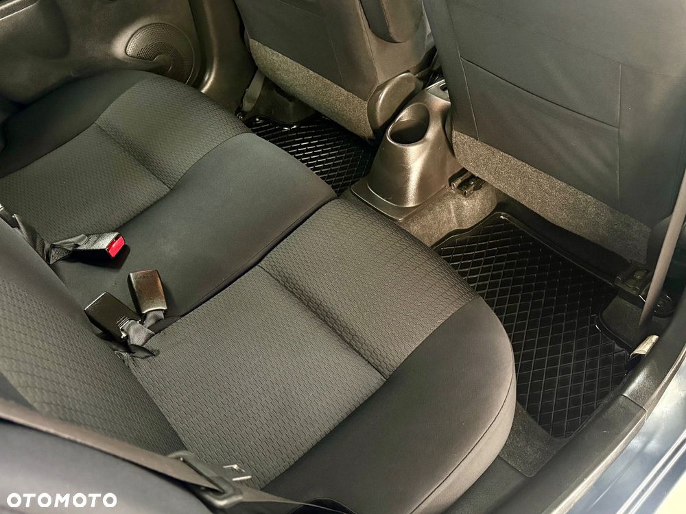 Nissan Micra 1.2 30 Jahre Edition - 8