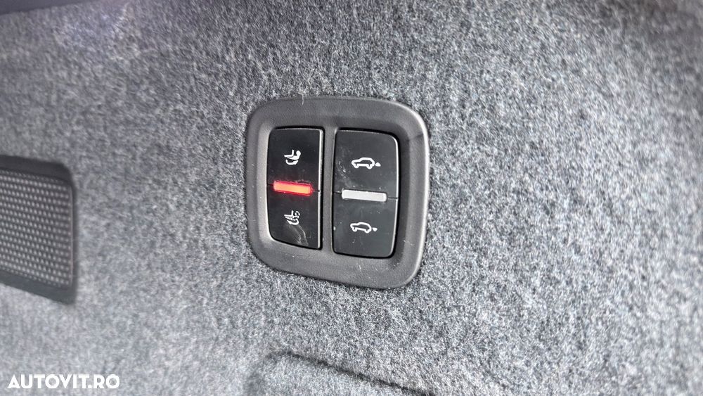 Porsche Cayenne - 34