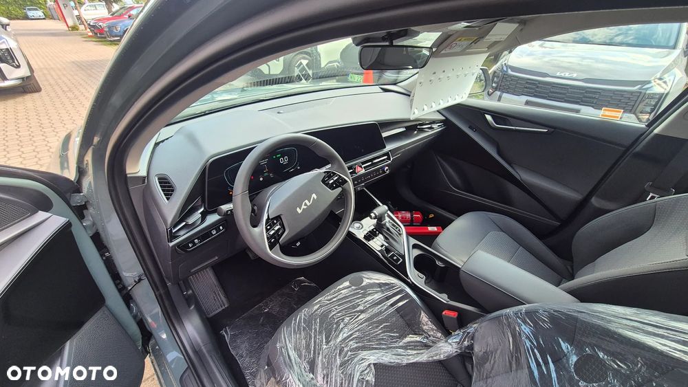 Kia Niro 1.6 GDI Hybrid M - 11