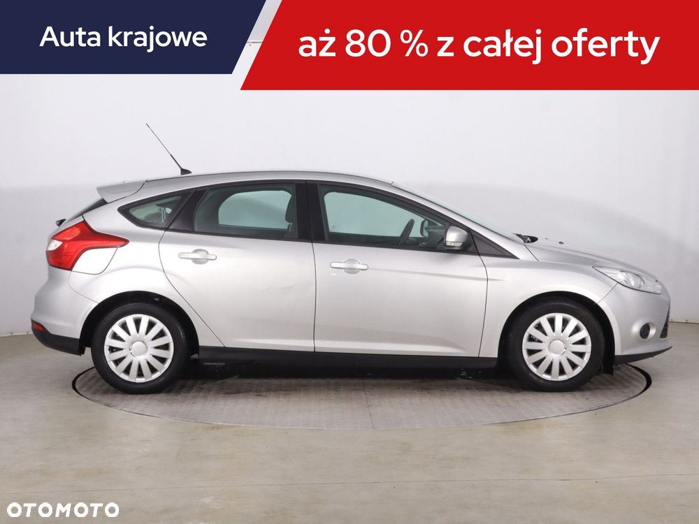 Ford Focus - 8