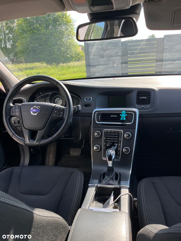 Volvo V60 T4 Drive-E Kinetic - 11