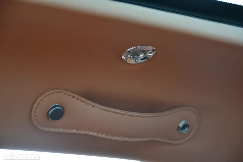 Aston Martin DBX 707 - 52