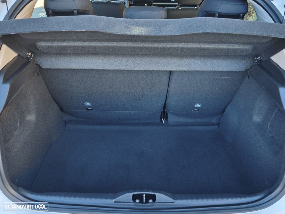 Citroën C3 1.2 PureTech Feel - 26