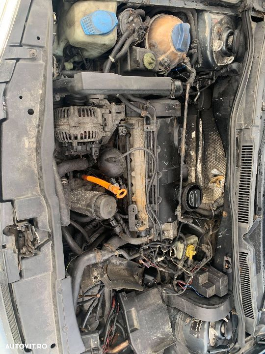 Dezmembrez Volkswagen Golf 4, 1.9 TDI 2003 - 2