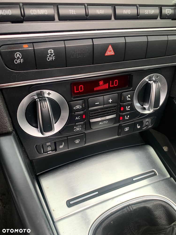 Audi A3 Cabrio 2.0 TDI DPF Ambition - 19