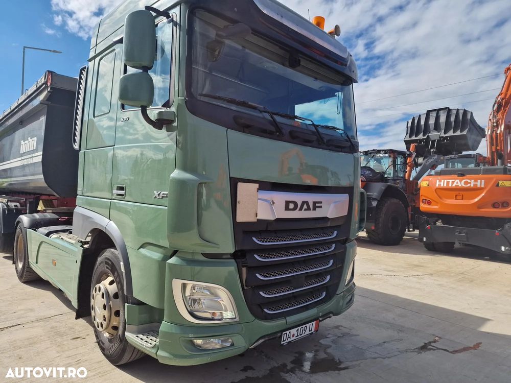 DAF XF 530, KIT BASCULARE, Cutie AUTOMATA+INTARDER 6 trepte, fuste sasiu, 530 CP Euro 6, jante ALUMINIU, Anv 315/80R22,5 70% ok, FRIGIDER, 2 paturi, girofaruri, parasolar, posibilietate leasing 3 ani, PROMOTIE 22.900 EUR+Tva - 3